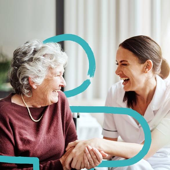 Bewohnerin und Pflegefachkraft